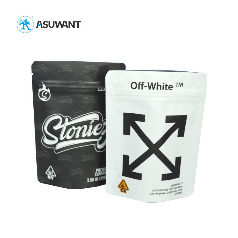 Resealable Black Matte Smell Proof Stand Up Pouch 3.5 Mylar Bags With Logo
