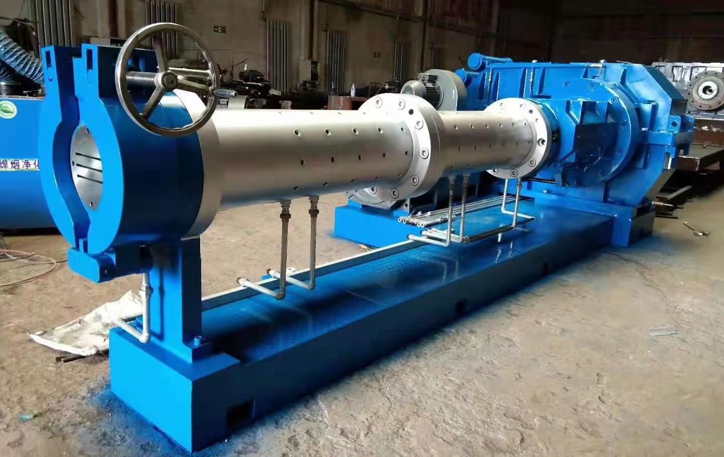 185kW Hydraulic Crimping Machine for Rubber Extruders at 44r/min Screw Rotate Speed