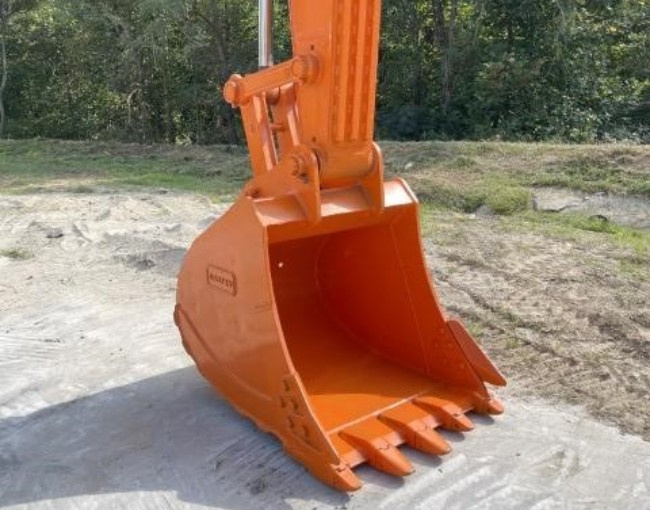 Doosan DX225LC  Excavator Bucket