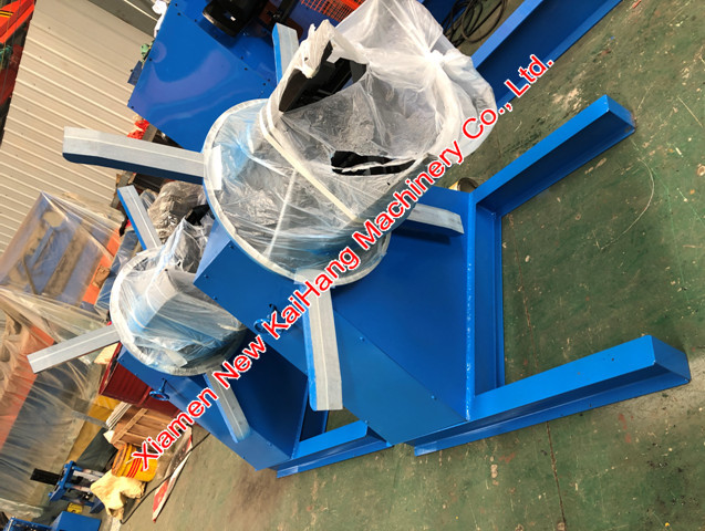 12-15m/min Auxiliary Equipment Uncoiler Rack For Top Hat / Batten 12 months Warranty
