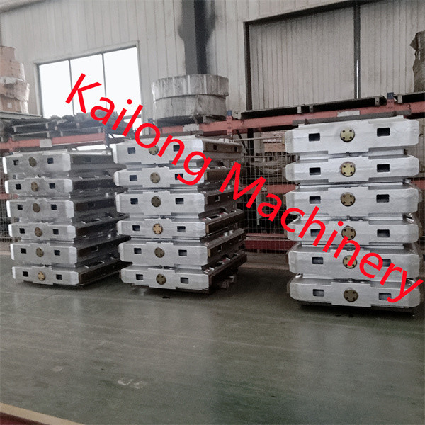 Silvery Ductile Iron HT250 Foundry Molding Flasks For KW Green Sand Molding Line