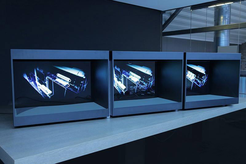 42inch 1 Side 180 Degree Holographic Display Case 3D Advertising Hologram Pyramid