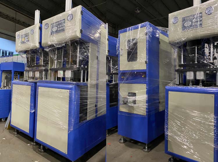 15kW Power Semi-automatic Pet Plastic Bottle Blowing Machine for Water Bottling Easy