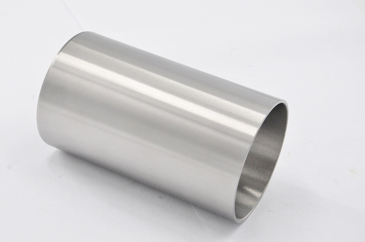 V2203 Kubota Engine Parts Diesel Engine Cylinder Liner ISO9001 Certification