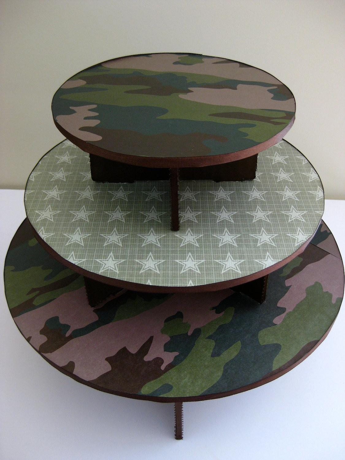 Corrugated Cardboard Mini Cupcake Tower Stand Recycled Material Flat Packing