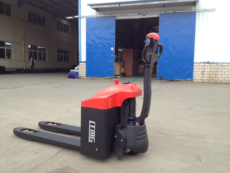 80Ah Battery Powered Pallet Truck 1150mm Fork Length 1500kg Rated Capacity