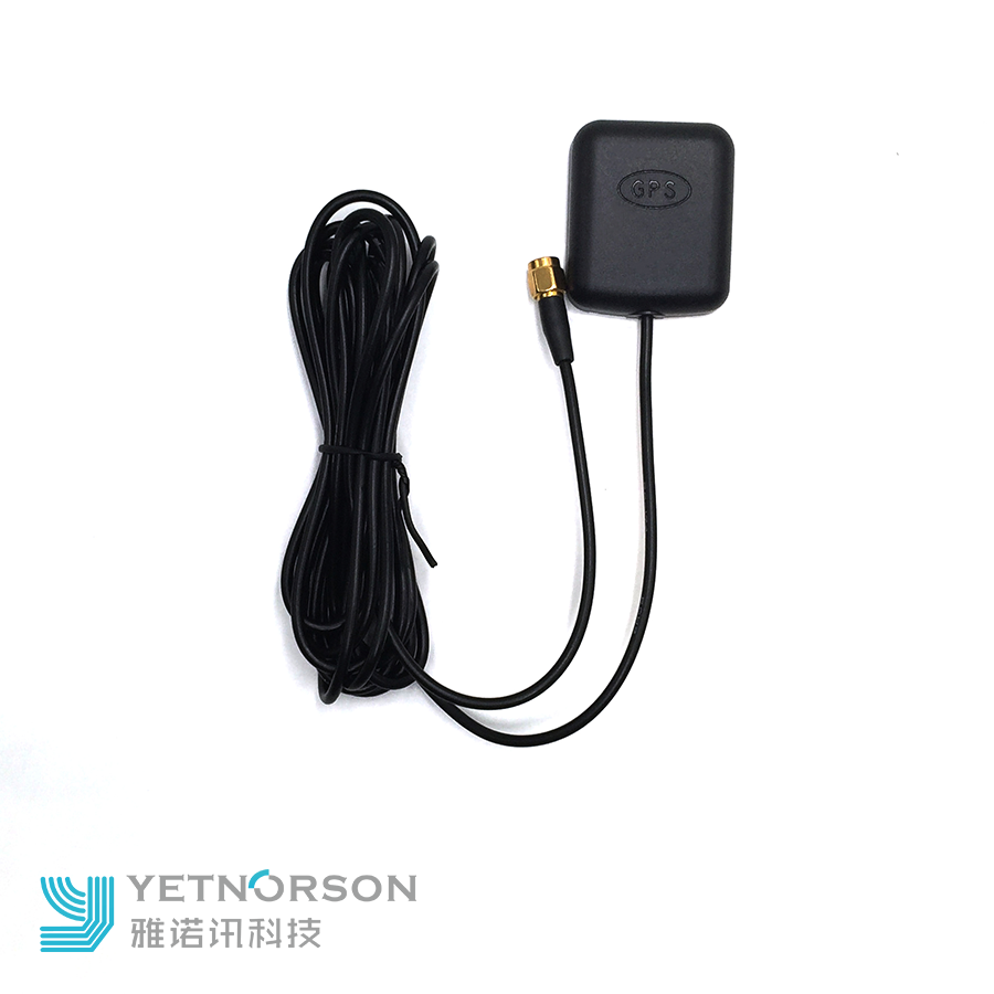 Get Better GPS Signal in Your Car with This 30DB Receiver Transmit Antenna Device