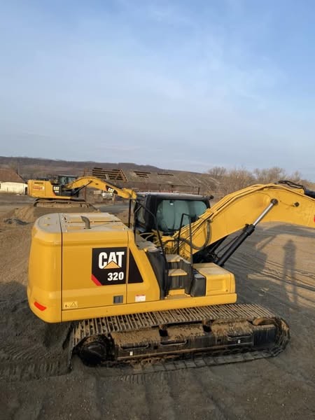 Original Paint Used Cat 320 Machinery Heavy Duty Vehicle Mining 20ton Digger