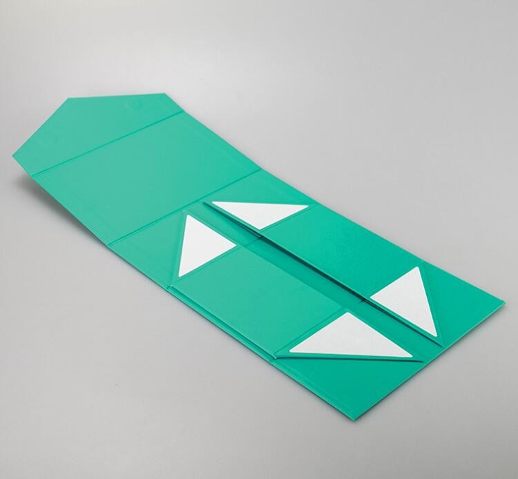 Offset Printing CMYK Color Foldable Gift Box For Product Packaging