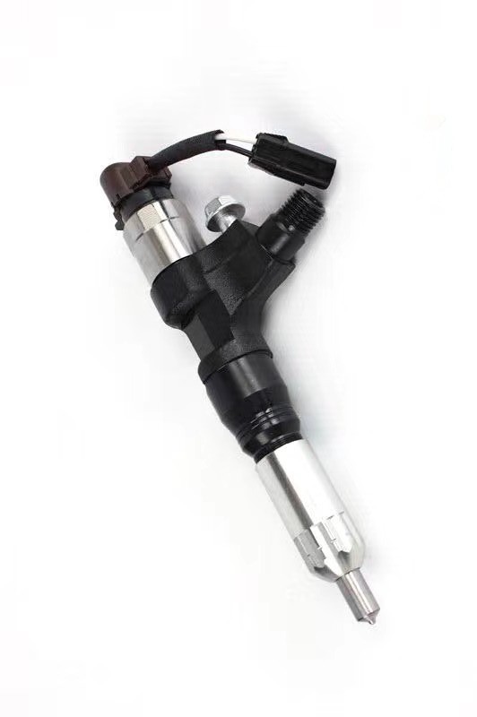 23910-E0050 J05E Diesel Engine Injector