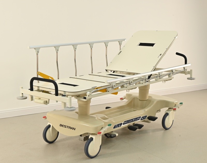 Full Body Radiolucent X Ray Transport Stretcher Hospital Hydraulic Patient Transfer Bed