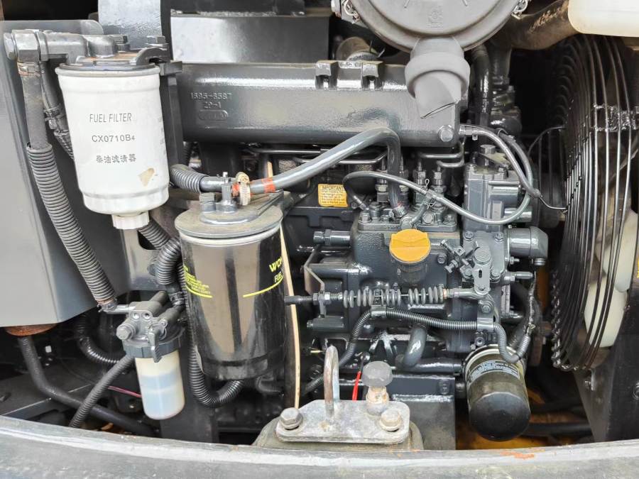 Komatsu PC56-7 Excavator Engine