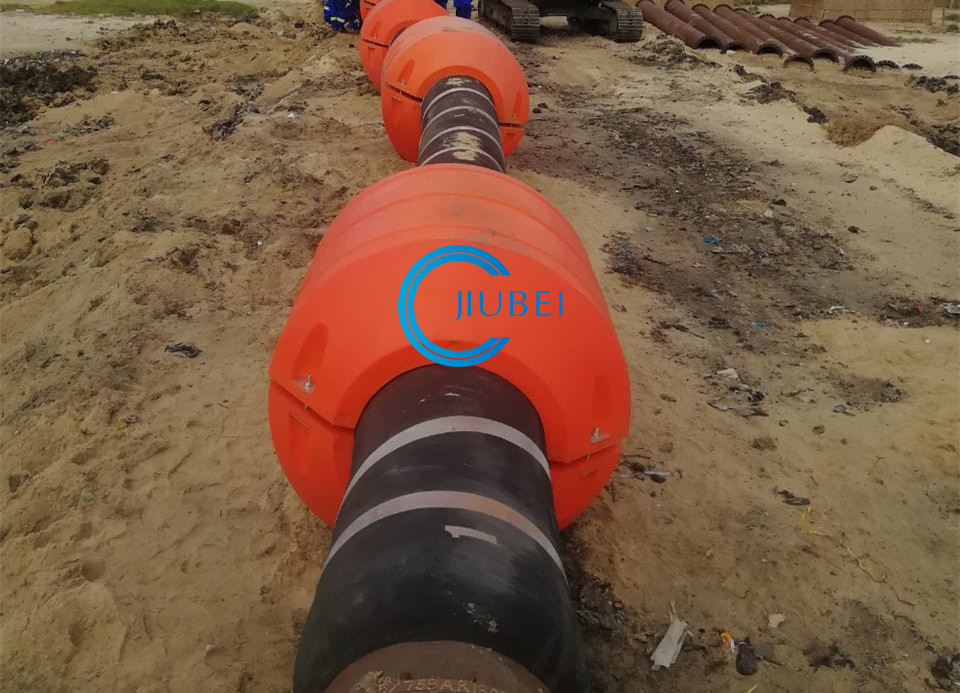 Cylindrical PE PU Dredging Pipe Floats For Marine Applications