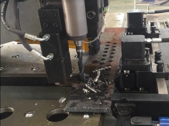 1200KN Servo Feed Drilling Force Cnc Plate Hole Drilling Machine With 26mm Max Punching Diameter