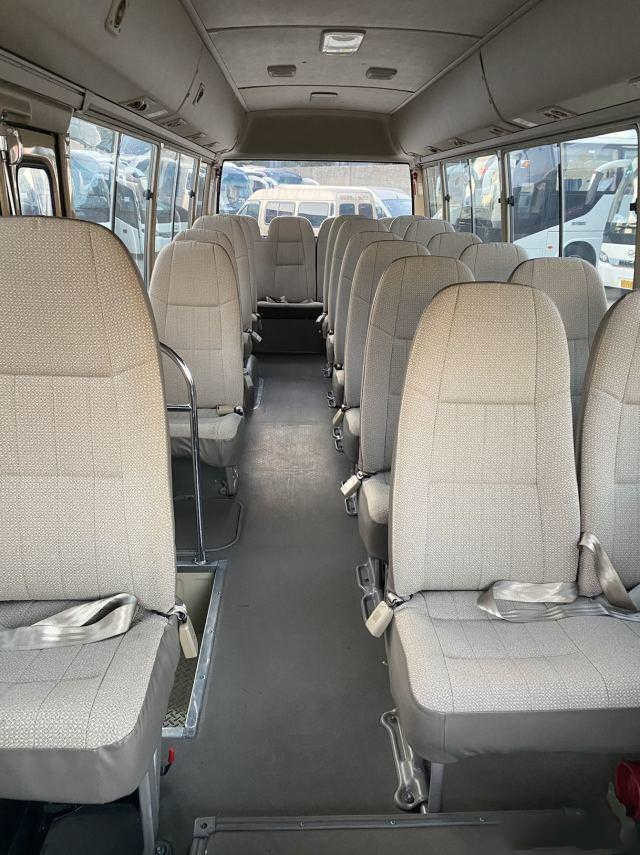 Toyota Coaster Mini Bus 23seat 2.7L Manual Gearbox 2TR Coaster Buses Euro III