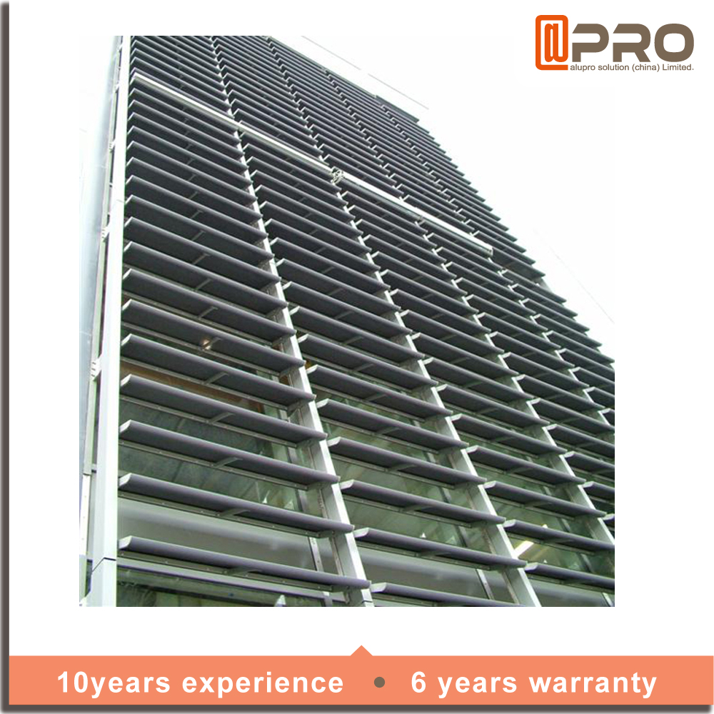 Sunshade louver