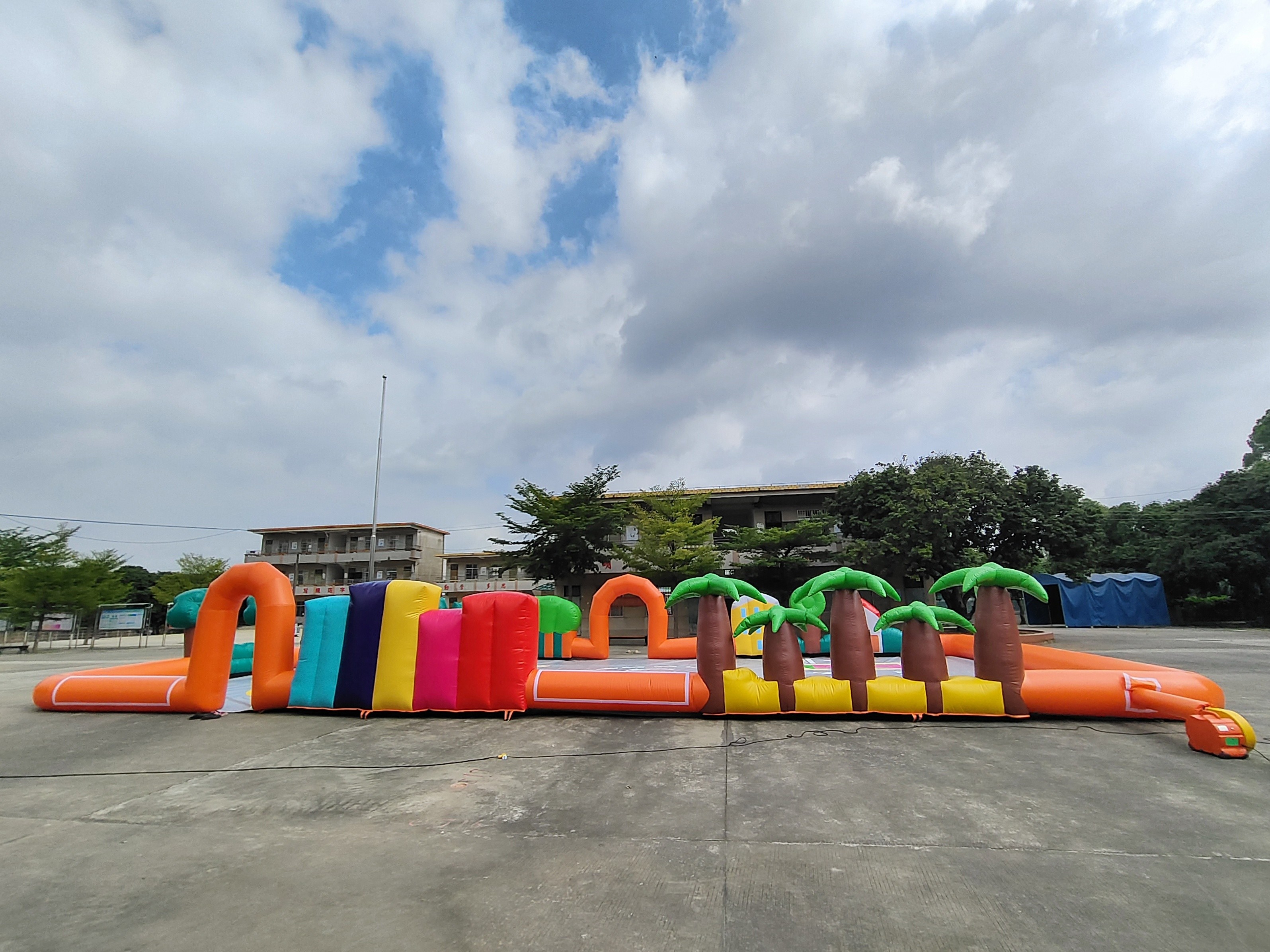 Commercial Outdoor Inflatable Sport Game Inflatable Simulated City Road Inflatable Race Track Air Tumble Track