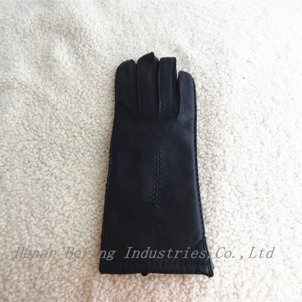 Ladies Classic Style Hair Sheep Skin Leather Nappa Gloves