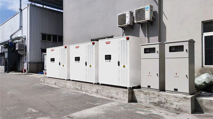 105KW 232KWh Liquid cooled Energy Storage Cabinet For Industrial and Commercial Energy Storage System