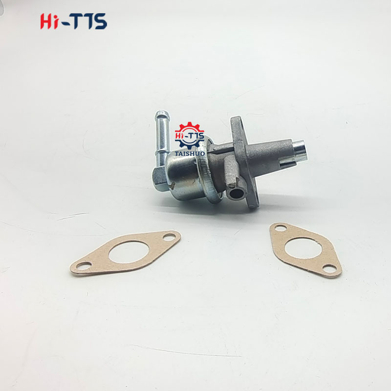 D1403 V2203 V2003 V2403 Diesel Engine Parts Feed Fuel Pump 17539-52030 17121-52030 17111-36410