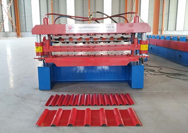Efficient Aluminum Roll Forming Machines , Metal Roof Making Machine Chains 1 Inch