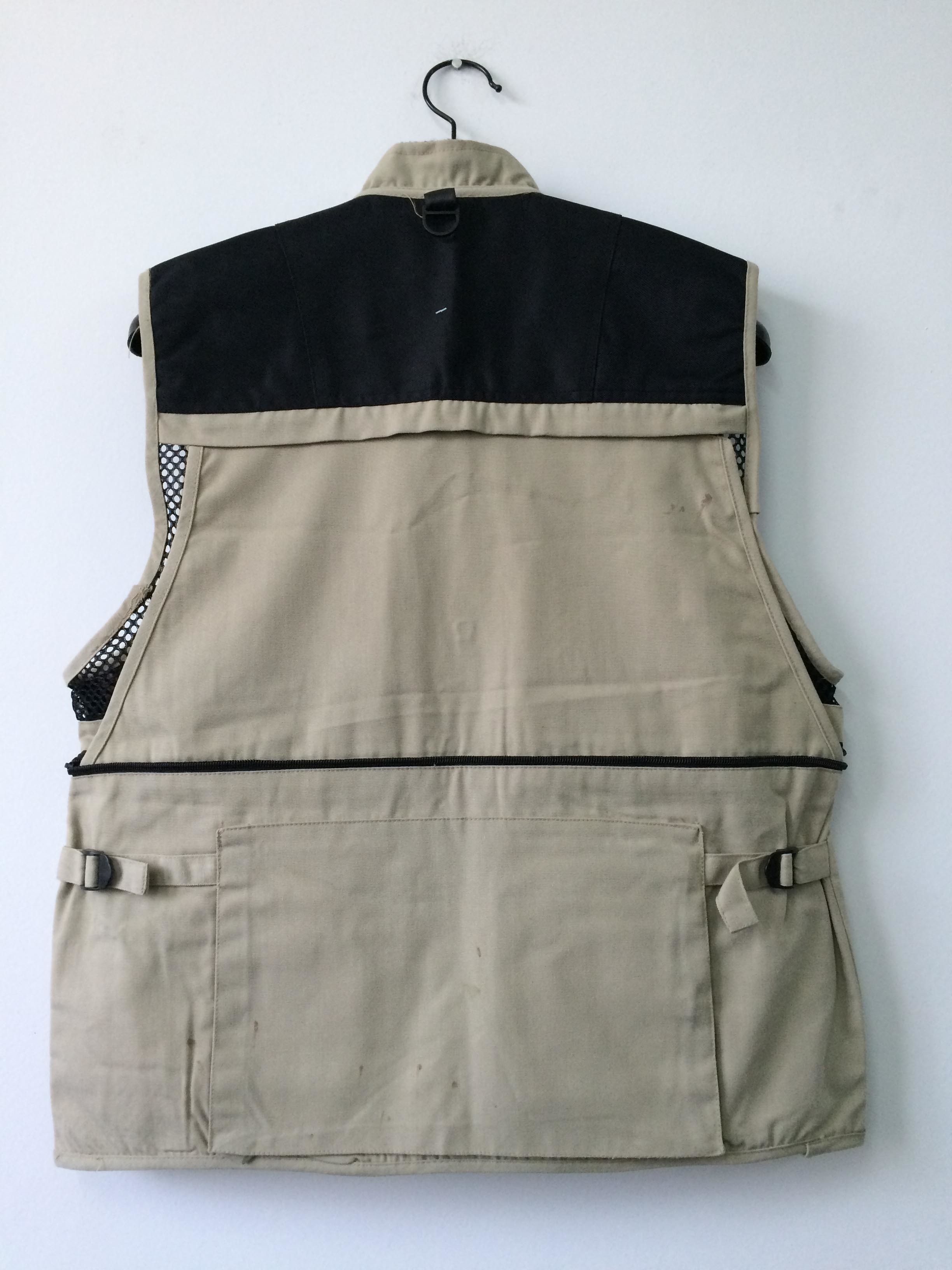 vest, photography vest, mens vest 037 in T/C 65/35 fabric, offwhite color, fishing vest, casual vest