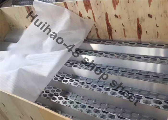 Aluminum Perforated Screen Facade With Round / Slot Hole Or Hexagonal Hole