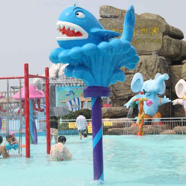Entertainment Kids / Adults Outside Water Games Whale Spray Water Park Equipment
