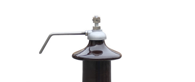 Non Condenser Low Voltage Bushings Lightning Conductor 100kV