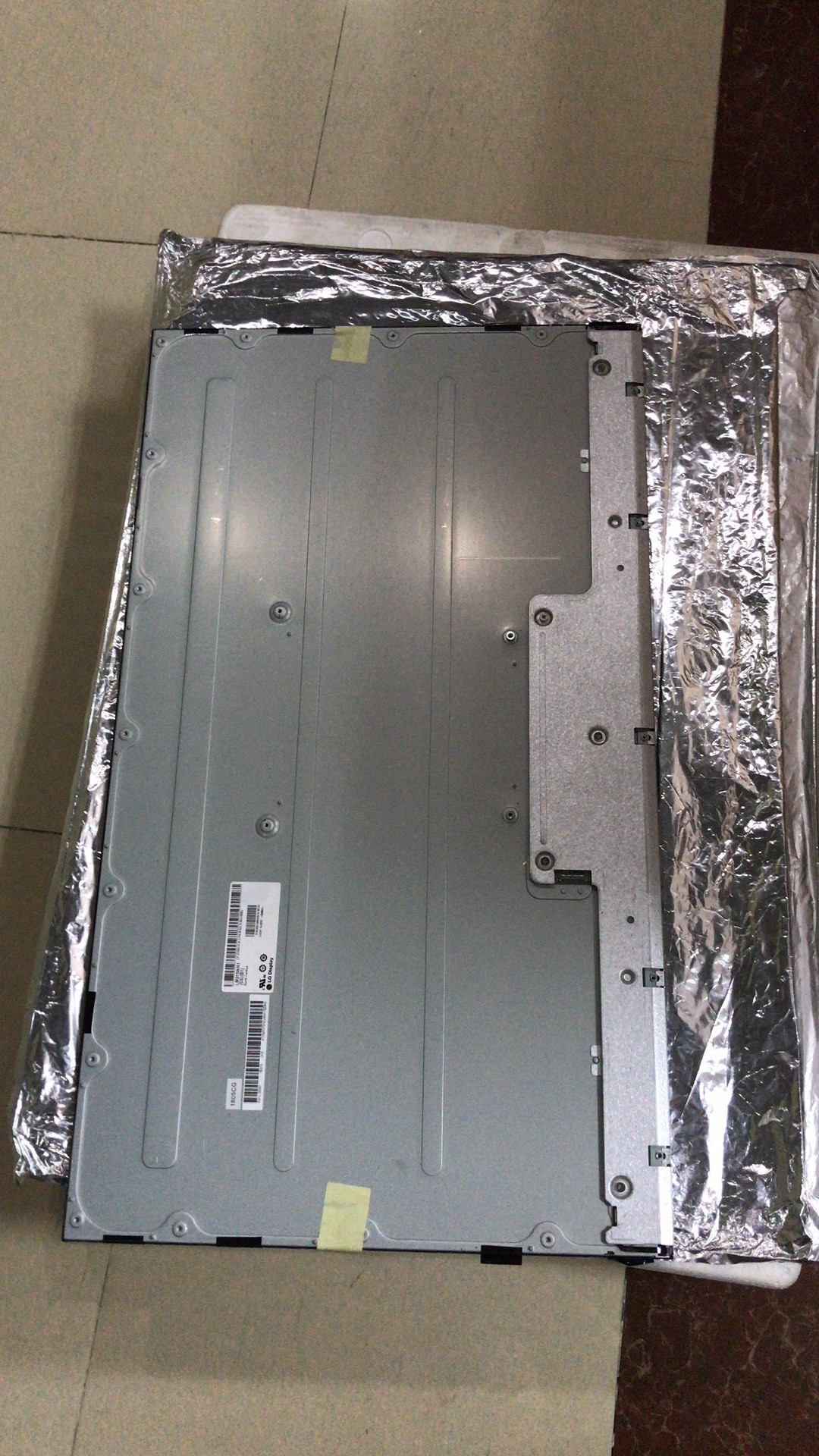32.0" 1000cd/m2 IPS LCD Panel 139PPI 3840×2160 LB315WRM-SVA1 70/70/50/60 (Typ.)(CR≥10)