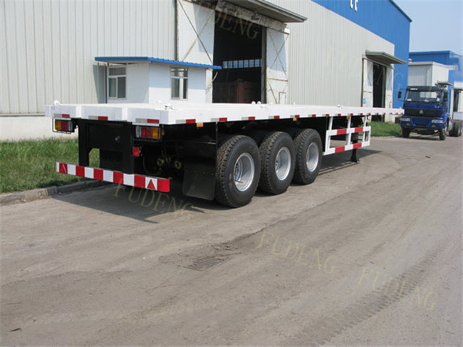 Custom Made Truck Flatbed Trailers Double Axles Mechanical / Air Suspension