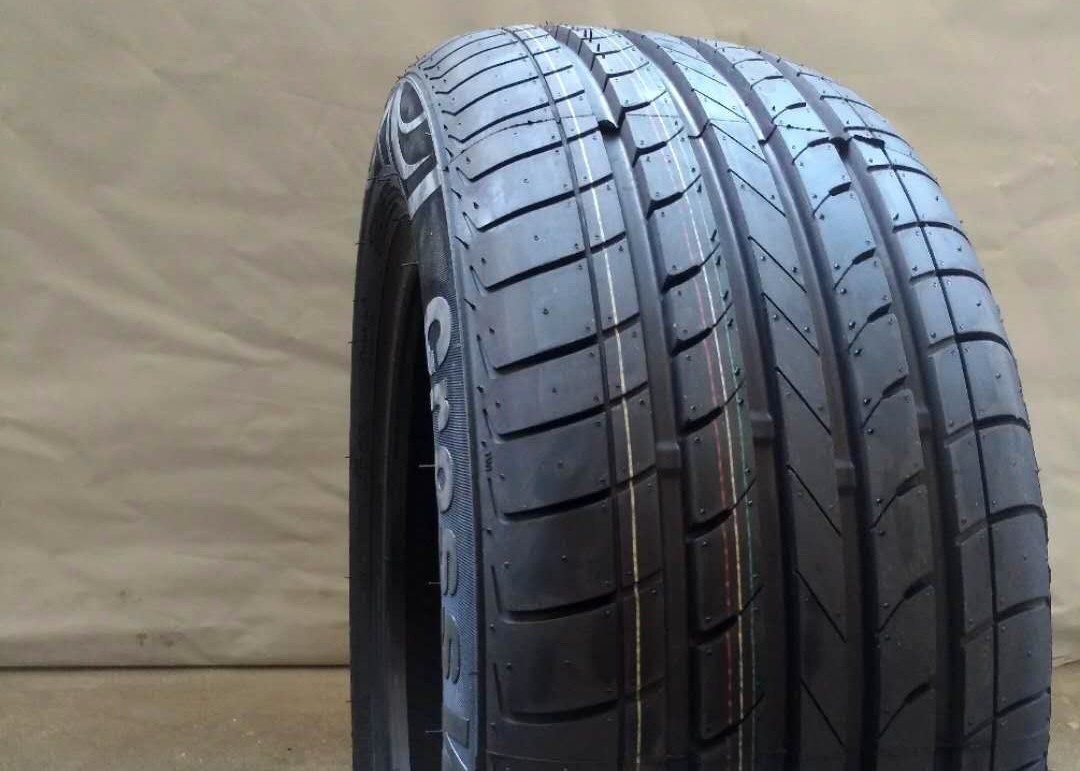 Ease Handing PCR Tires 225/60R15 Width 135 - 225mm Semi Steel Radial Tire Structure