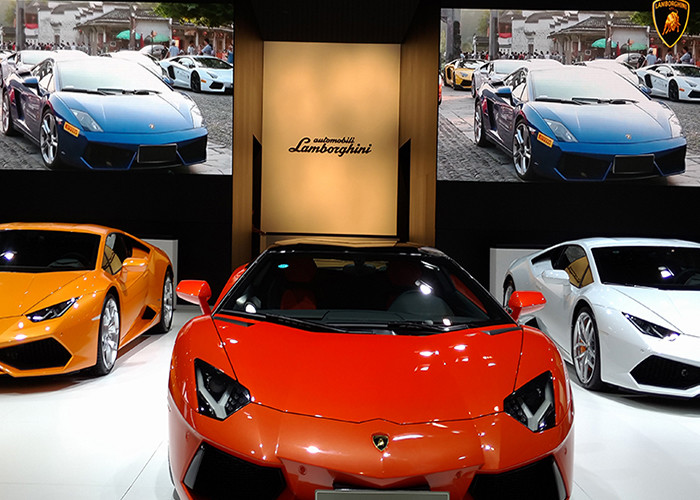P2.5 Indoor Led Advertising Screens 8K 1200cd High Brightness