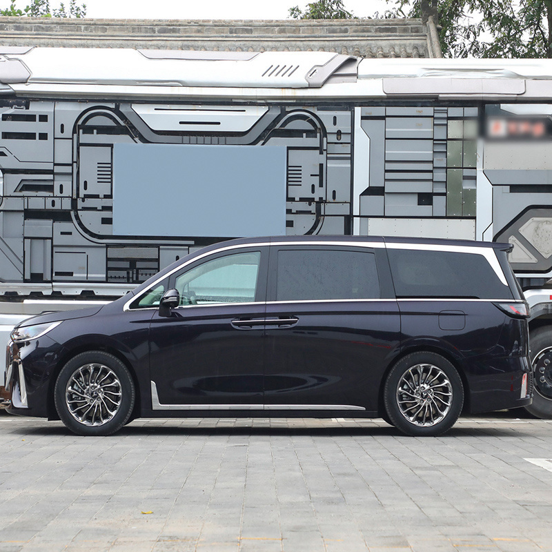 High Speed 2024 Voyah Dreamer Hybrid 5-Doors 7 Seats Luxury EV MPV Electric Car