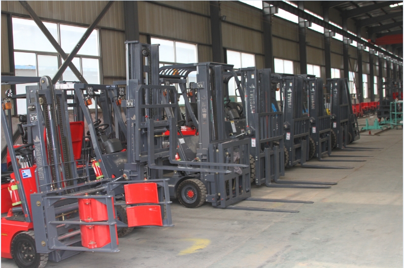 articulated equipment 3.0 ton lift with electric forklift brake master cylingder with ce