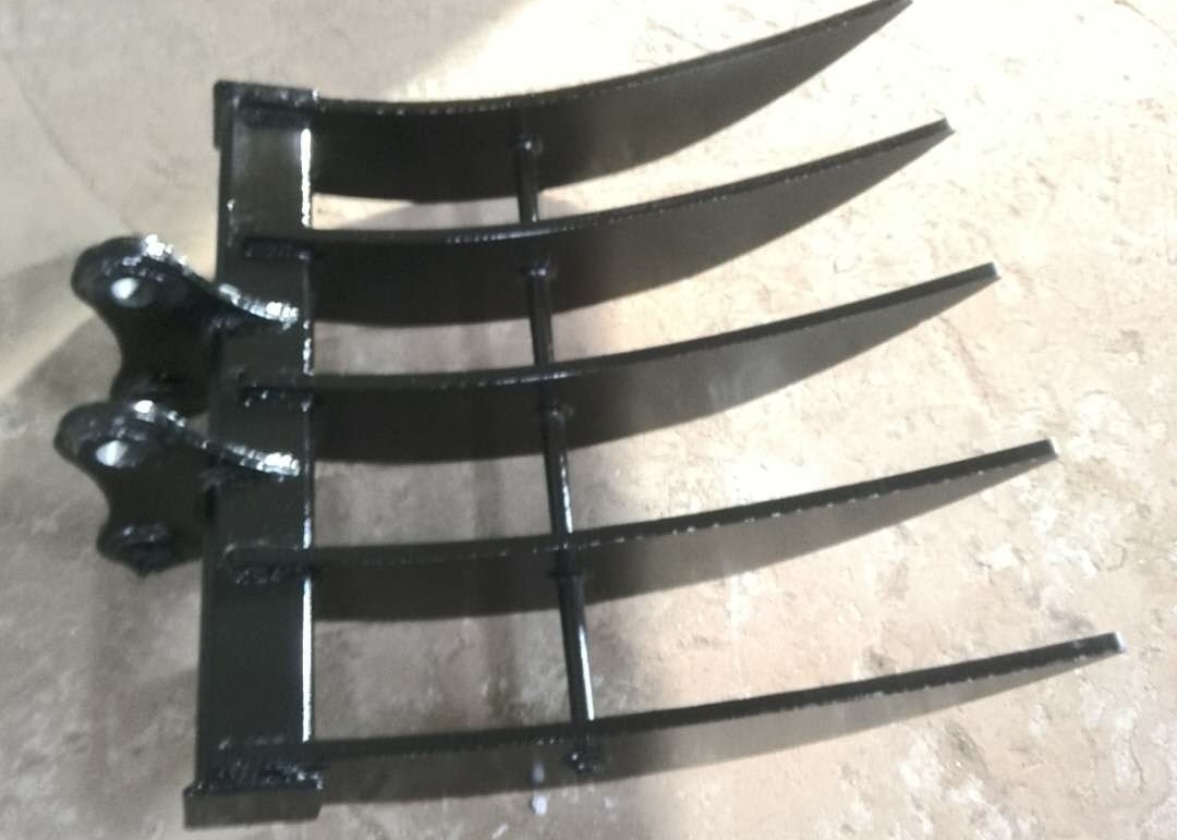 Customized 5-8 Claws Excavator Rock Rake For Kato HD130 HD200