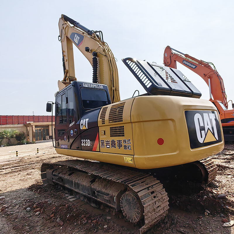 Used Caterpillar 323 Hydraulic Excavators 1.4m³ Bucket Capacity Excellent Condition In Stock