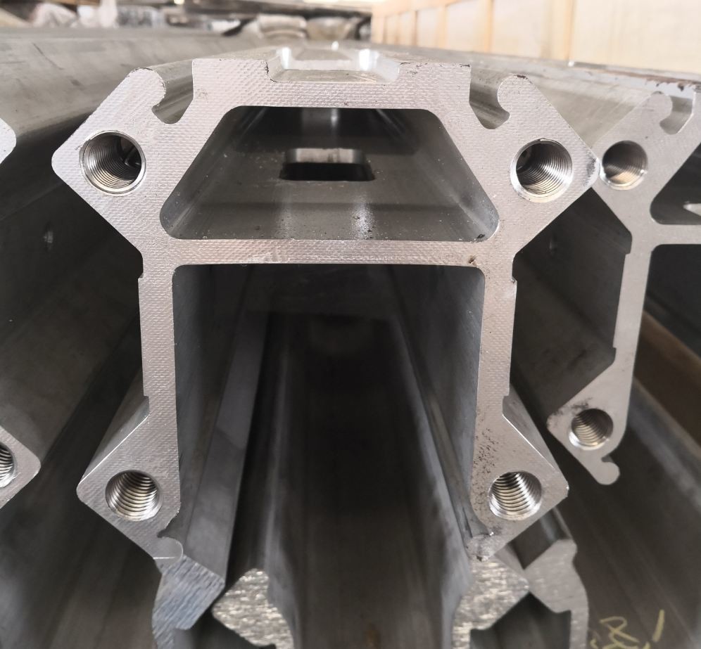 Mining Industry 7020 Aluminium Extruded Profiles 5753MM Length 28.7kgs / Meter