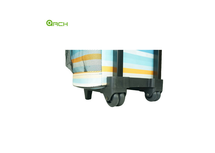 Wheeled Cooler Bag with One Front Pocket and Two Side Pockets