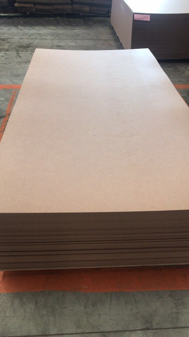 Furniture E0 Glue 12mm Thickness Raw MDF Board