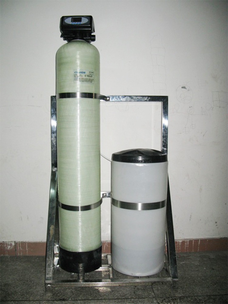 1500W Water Softener Filter System Cartridges Fiberglass Material 1500ppm TDS
