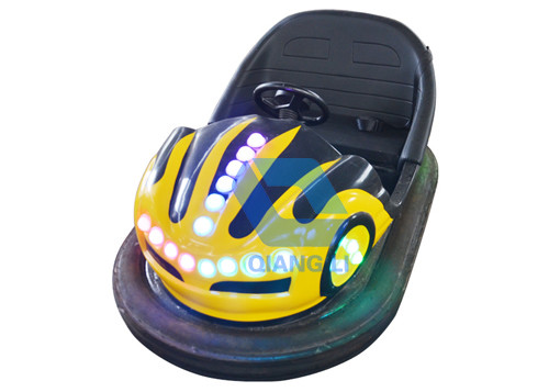 Attractive Battery Powered Bumper Cars Ride , Customized Amusement Bumper Cars