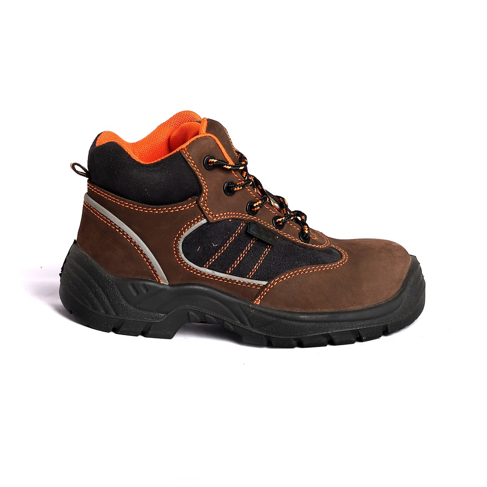 Black Safety Boots with Metal Eyelets and Injection Construction Genuine Leather Work Boots