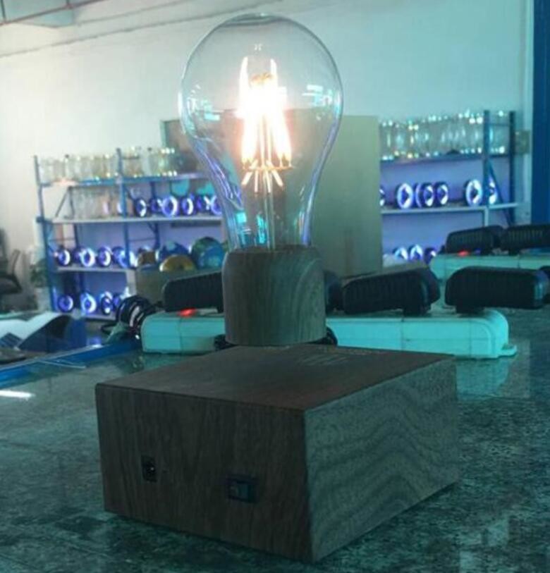 wooden base wireless recharging magnetic floating levitation lamp light bulb