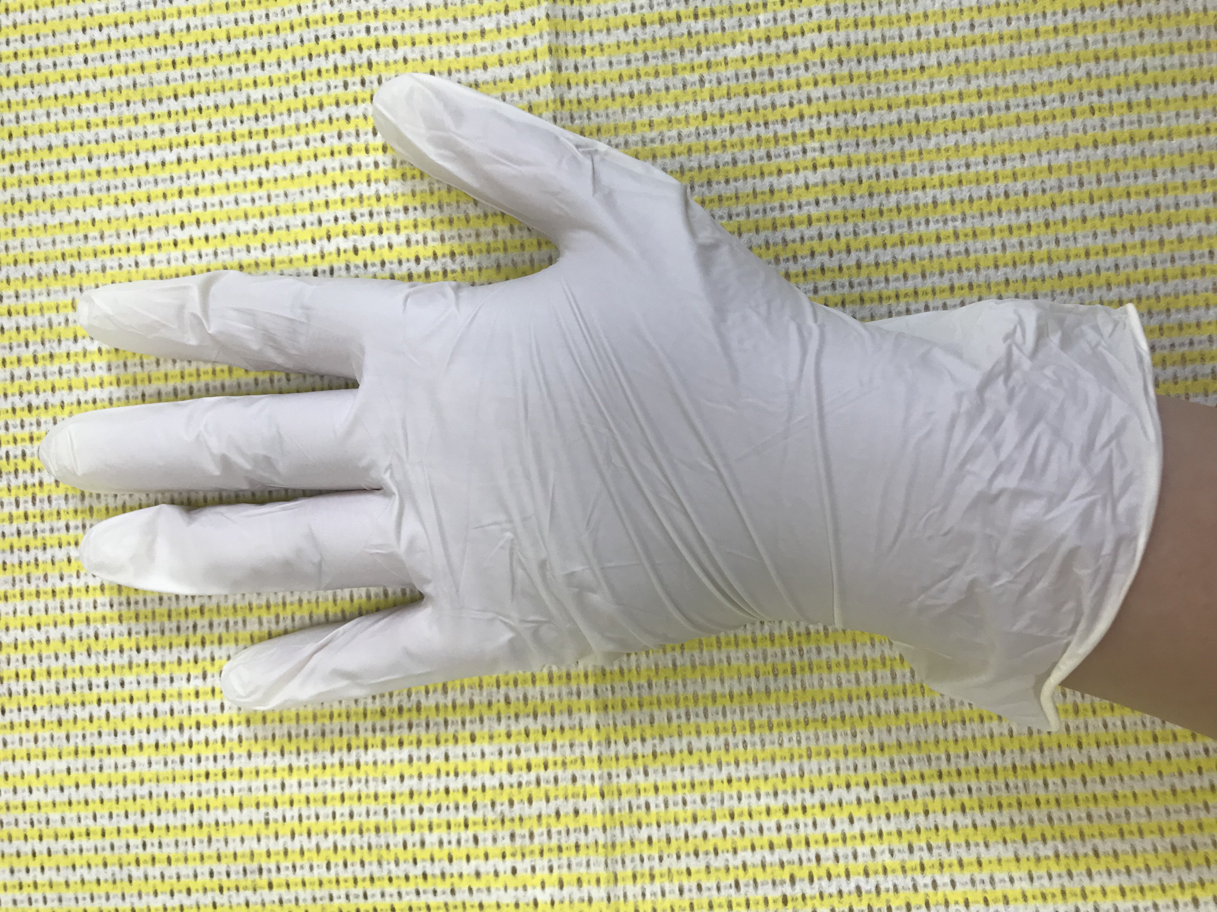 Disposable Powder Free Vinyl Gloves Stretch Creamy Color Vinyl Gloves