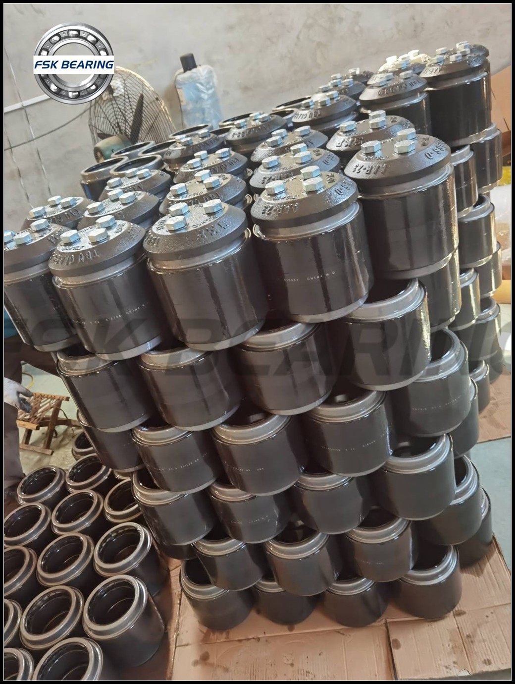 Euro Market 1639609 DE Double Row Tapered Roller Bearings 120*195*131.35 mm Railway Bearing