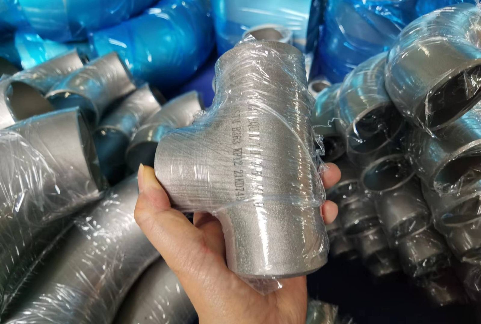 Super Duplex Stainless Steel Straight Tee A312 UNS S32101 ASME B16.9 Butt Welding Fittings