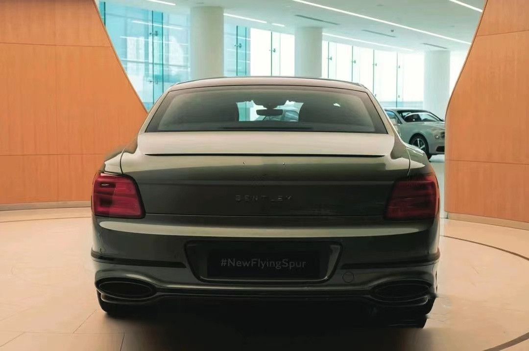 Flying Spur Bentley Body Kit W12 Style Carbon Fiber Lip Kit 2019 Diffuser Spoiler Side Skirt