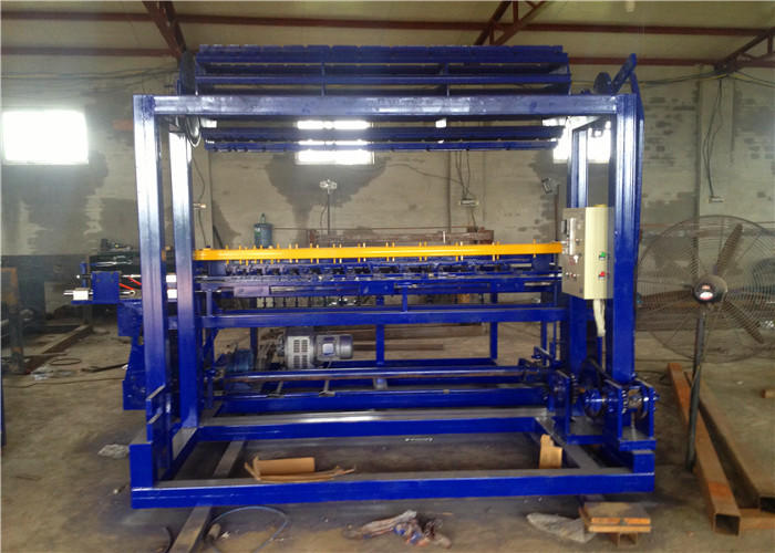 1.5-3.5mm Professional Grassland Fence Machine Color Customization Field Fence Machine