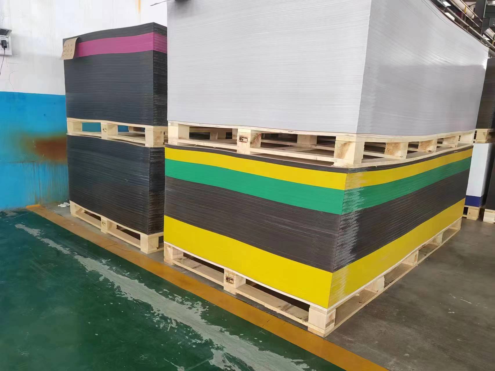 3x1220x2440mm Cast Acrylic Board 100% PMMA Glossy Or Matte Surface Finish
